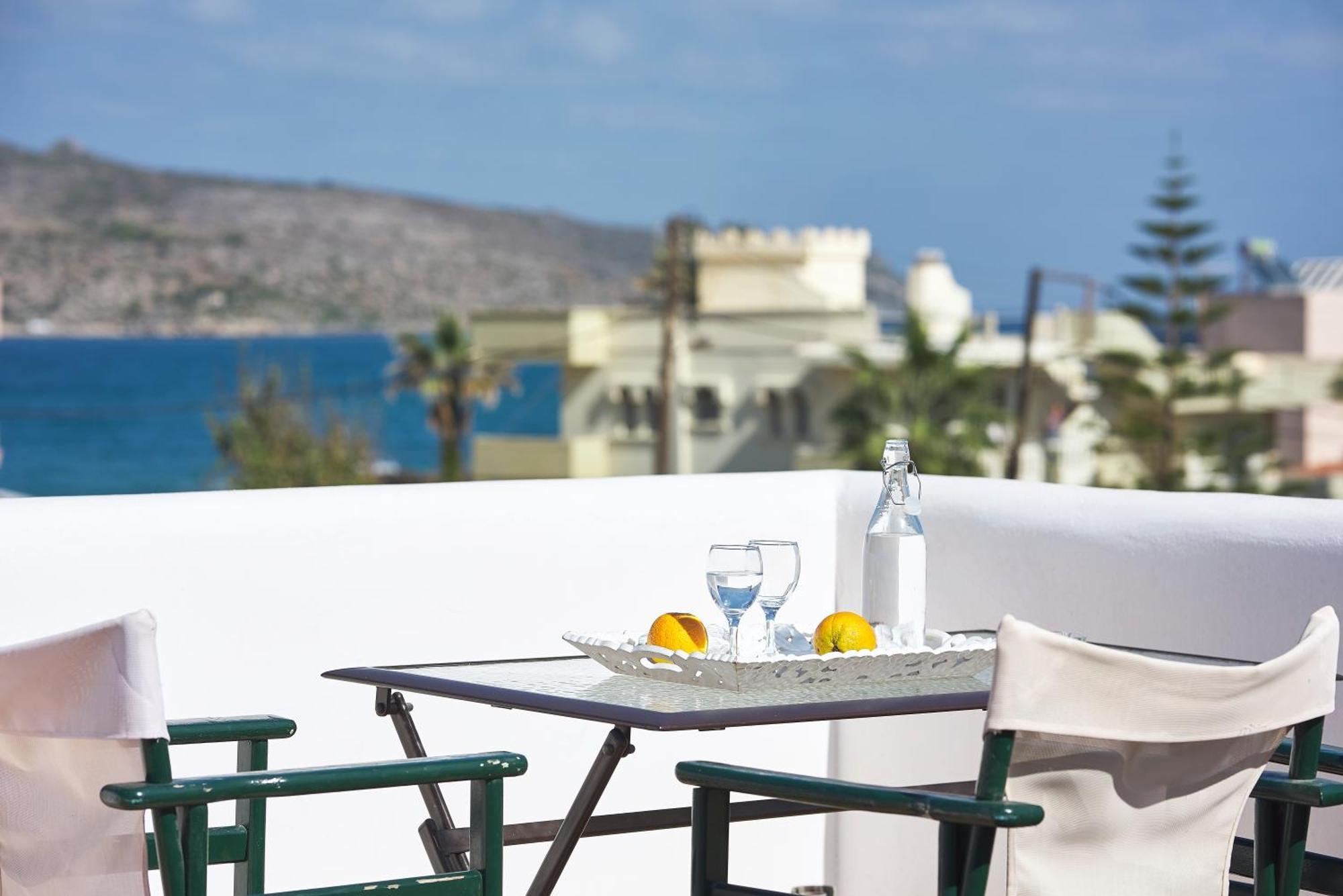 Eva & Apartahotel 3*