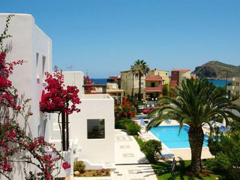 Eva & Apartahotel Agia Marina