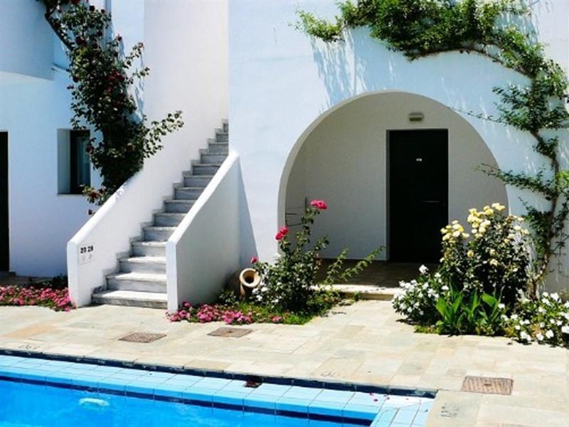 Eva & 3* Agia Marina